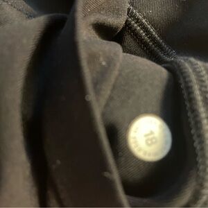 Lululemon Black Leggings swift speed with pockets